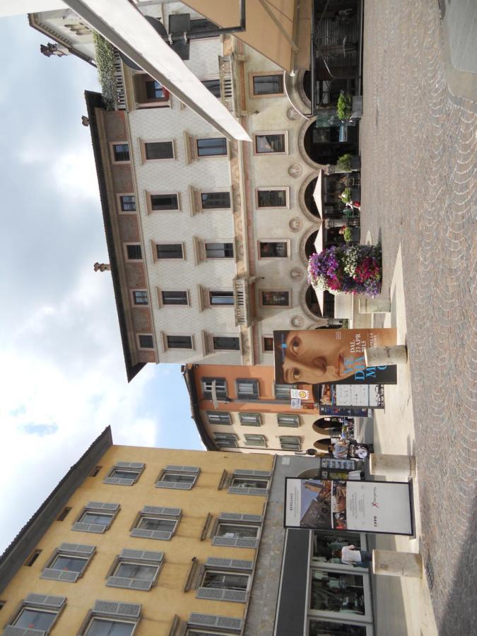 Al Centro Storico Leilighet Bergamo Eksteriør bilde